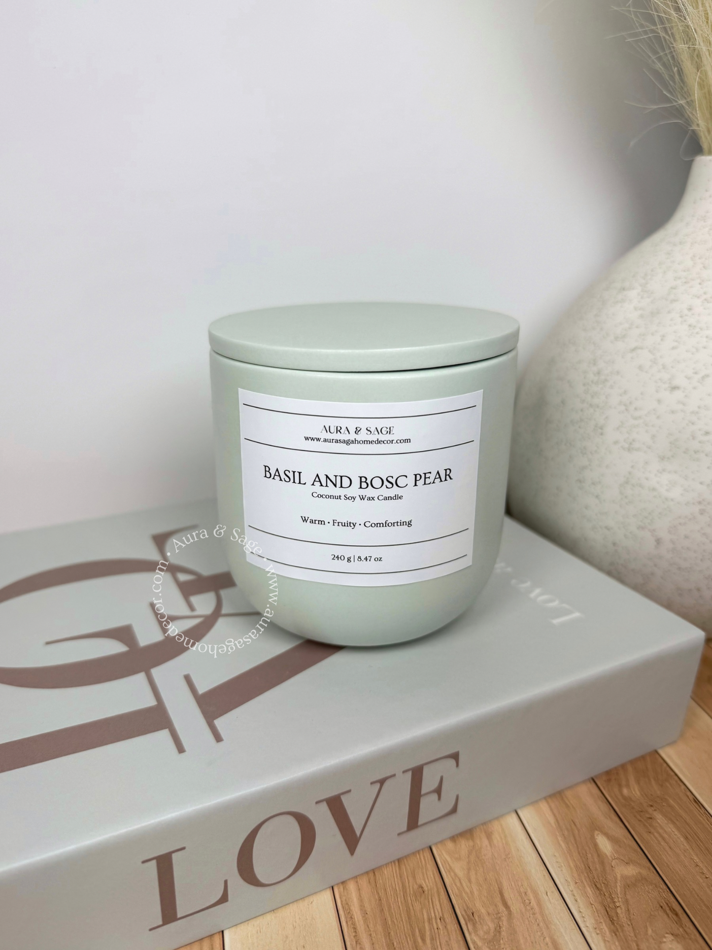 Basil & Bosc Pear Scented Candle | Autumn Reverie Collection