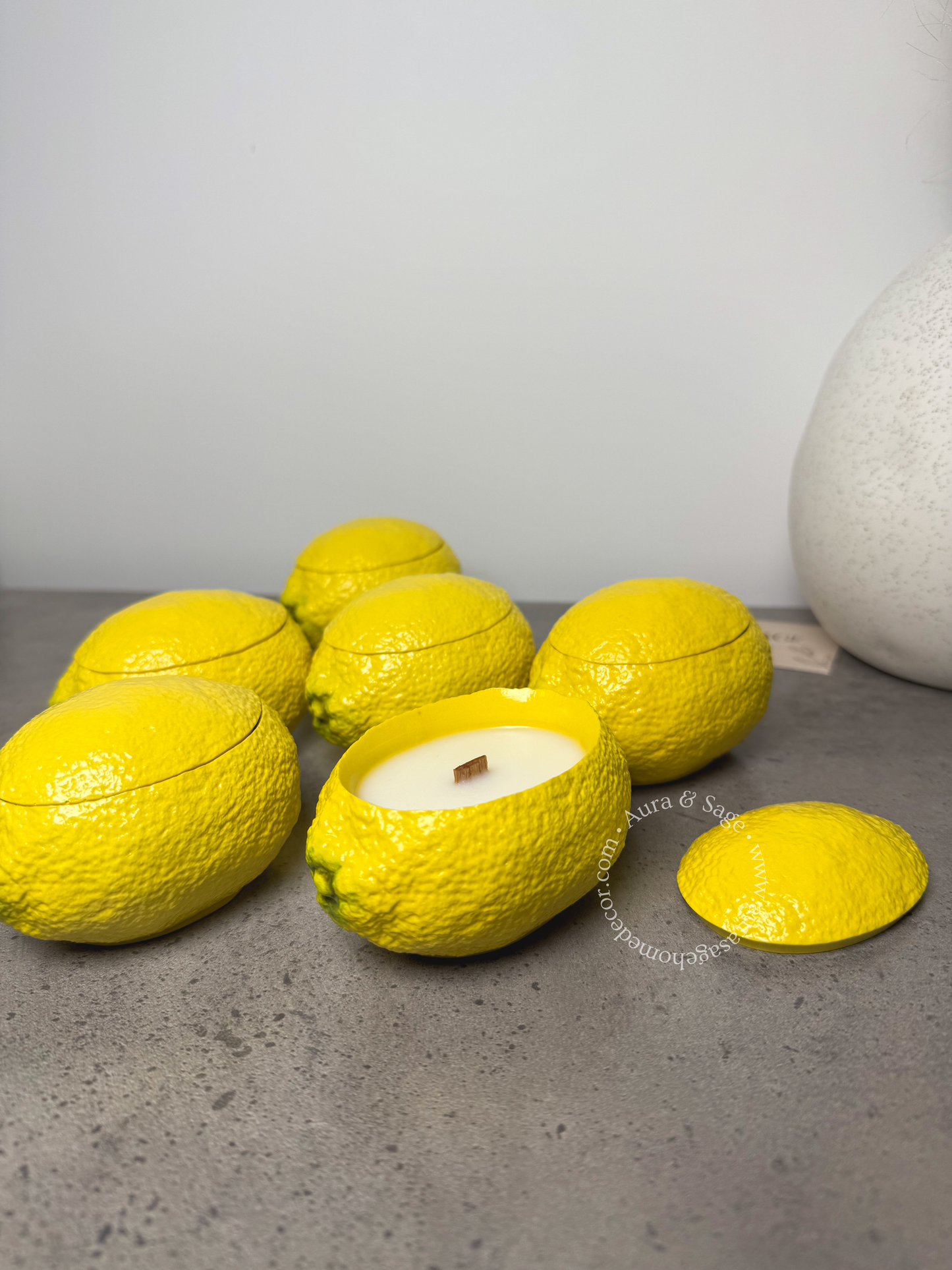 Velvet Lemon | Scented Coconut-Soy Wax Candle