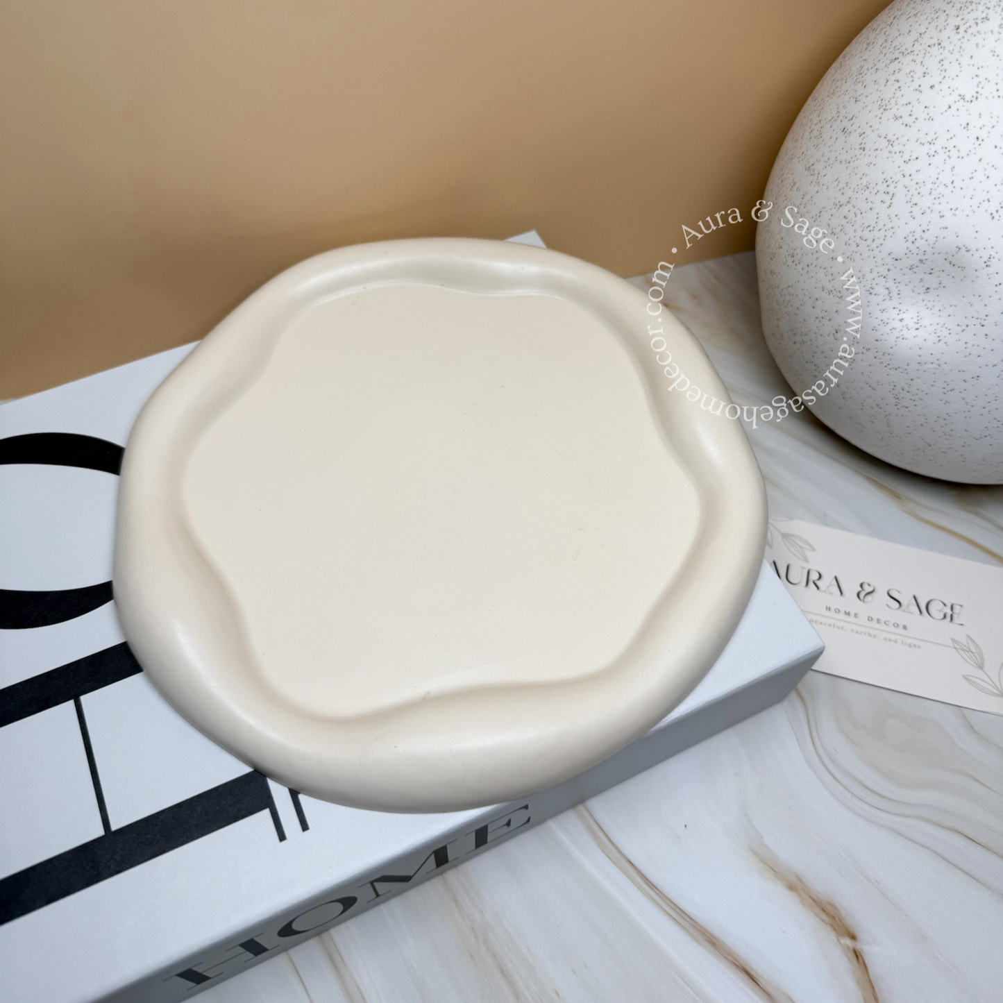 Asymmetrical Cloud Tray | Round Trinket Tray
