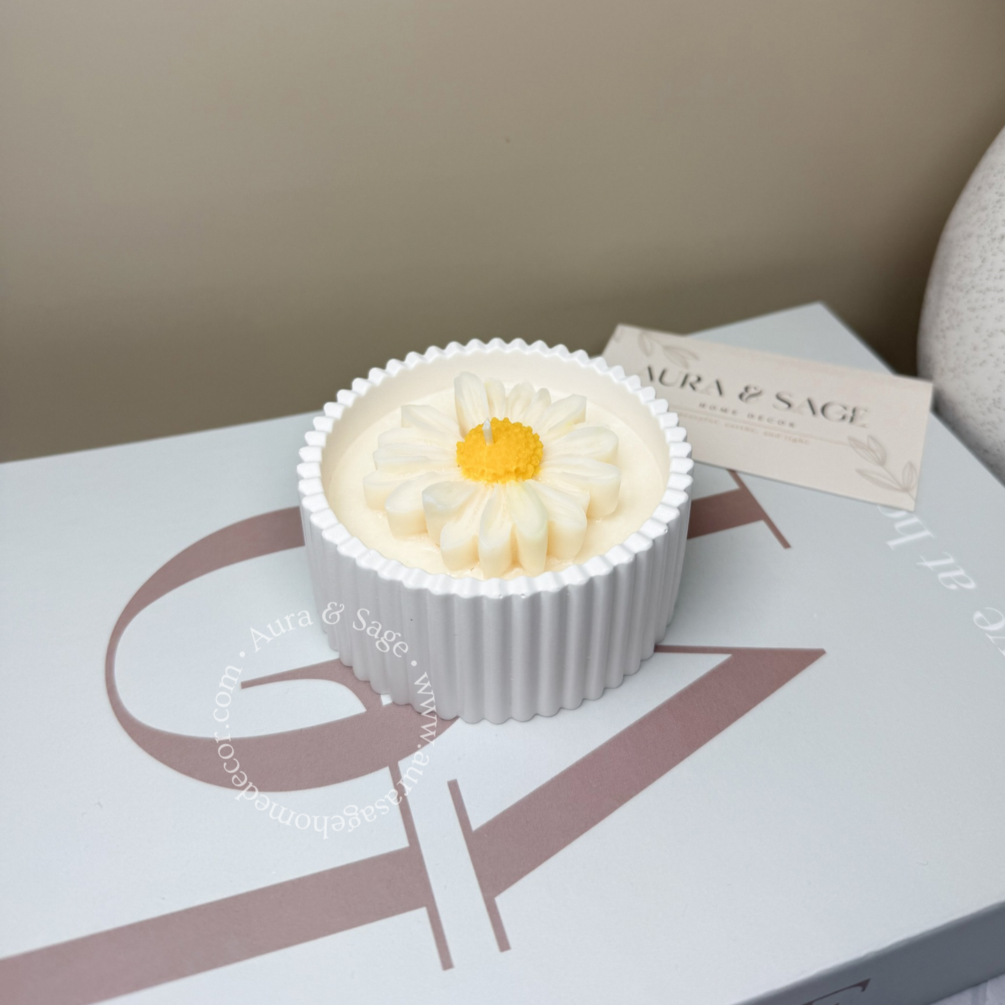 Daisy Scented Candle