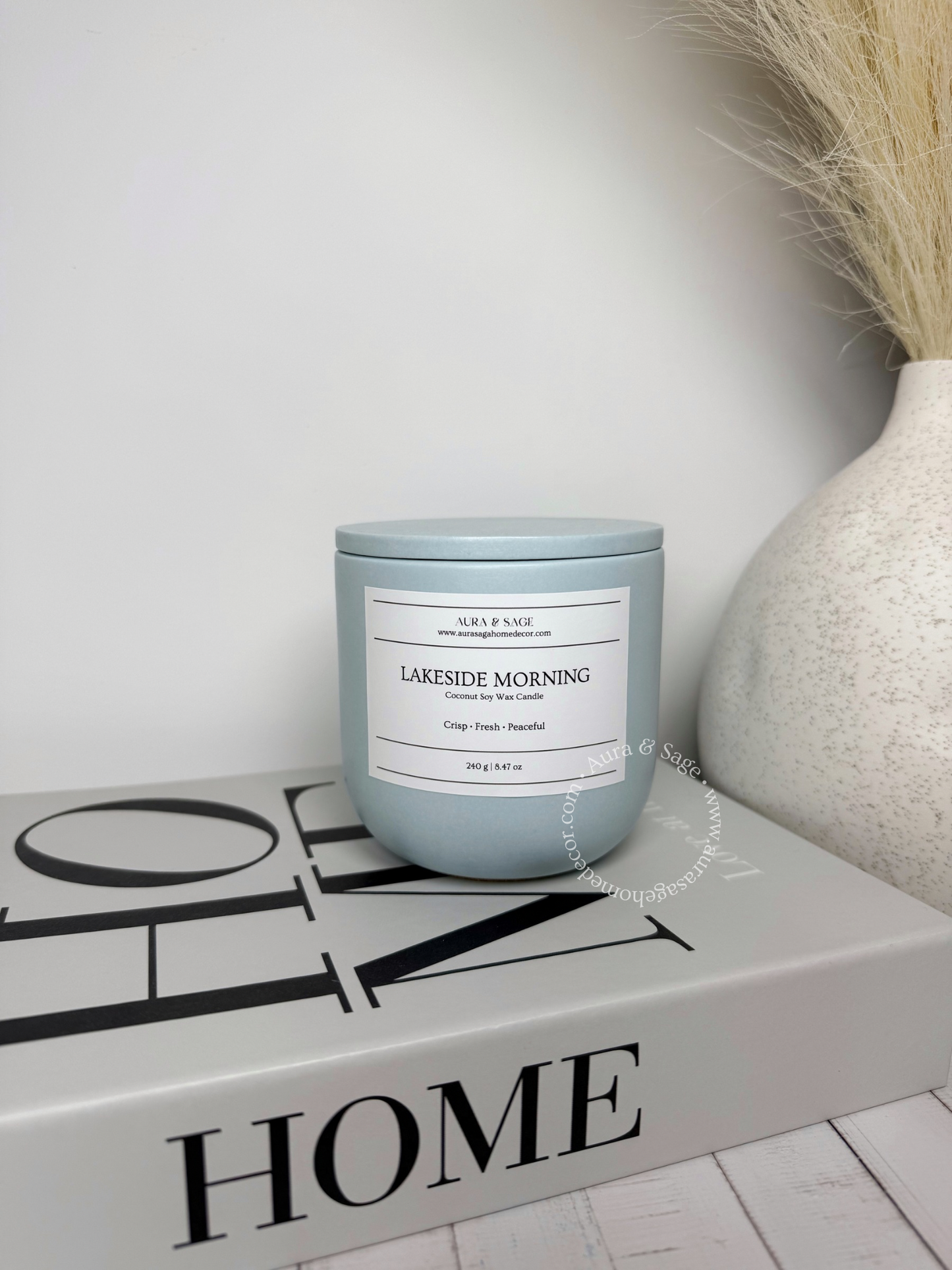 Scented candle in Jesmonite jar with lid.