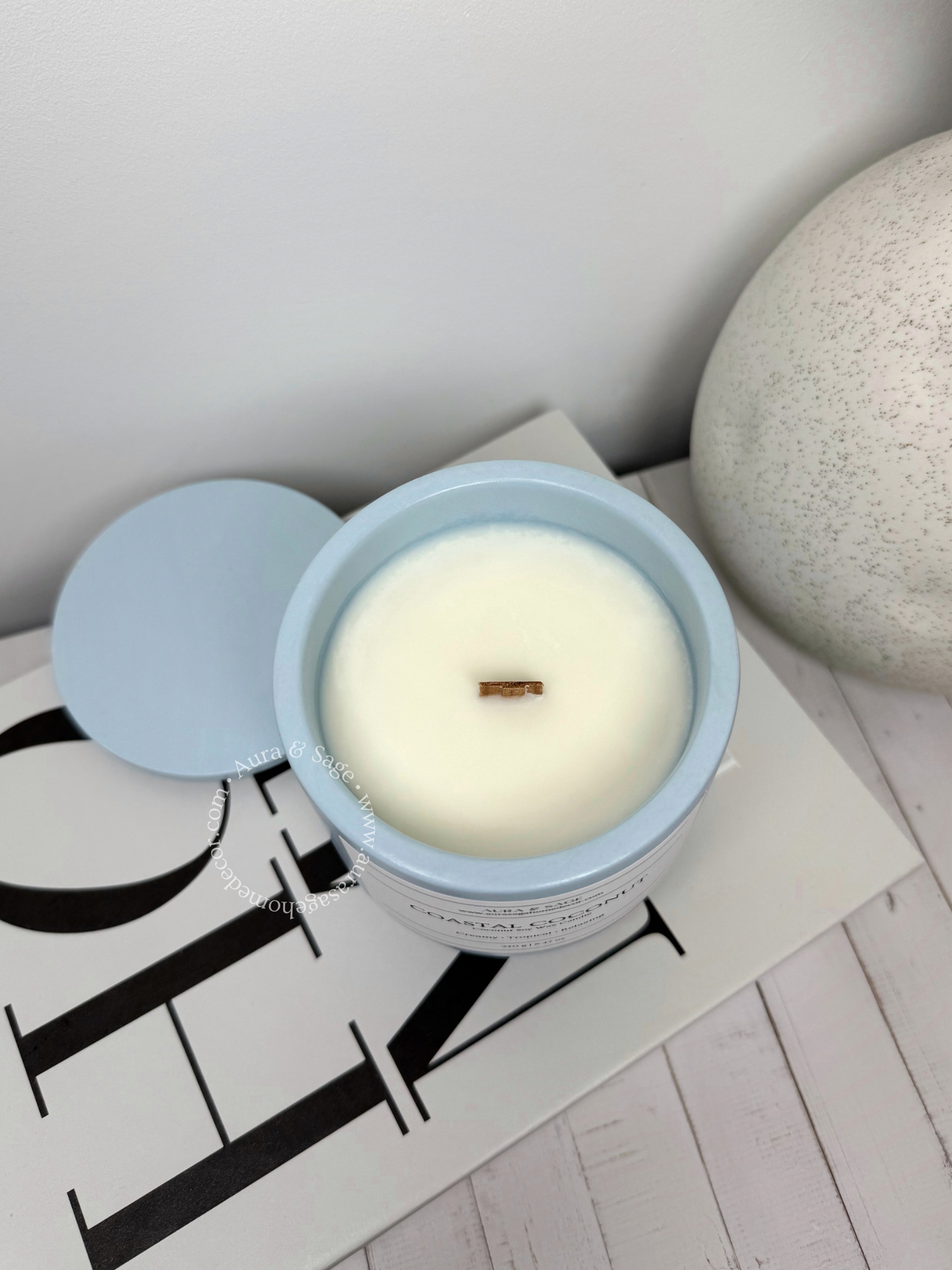 Coastal Coconut Scented Candle | Golden Horizon Collection