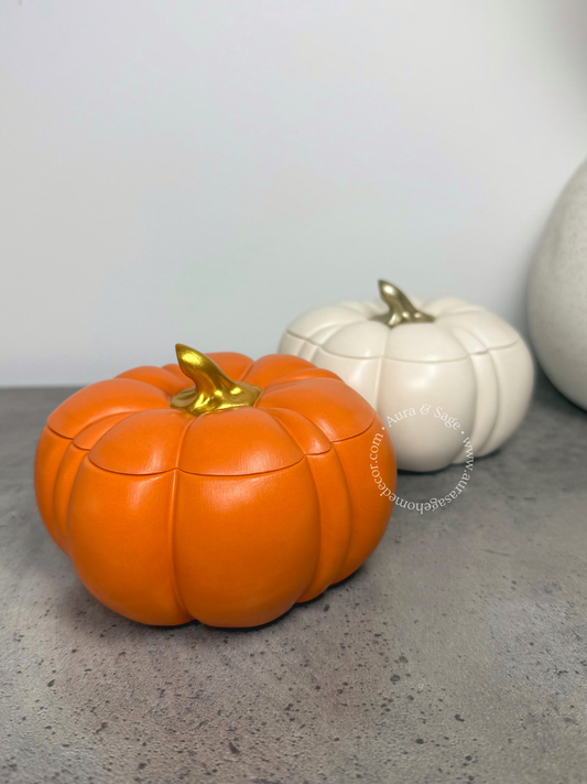 Mega Velvet Pumpkin | Scented Coconut-Soy Wax Candle