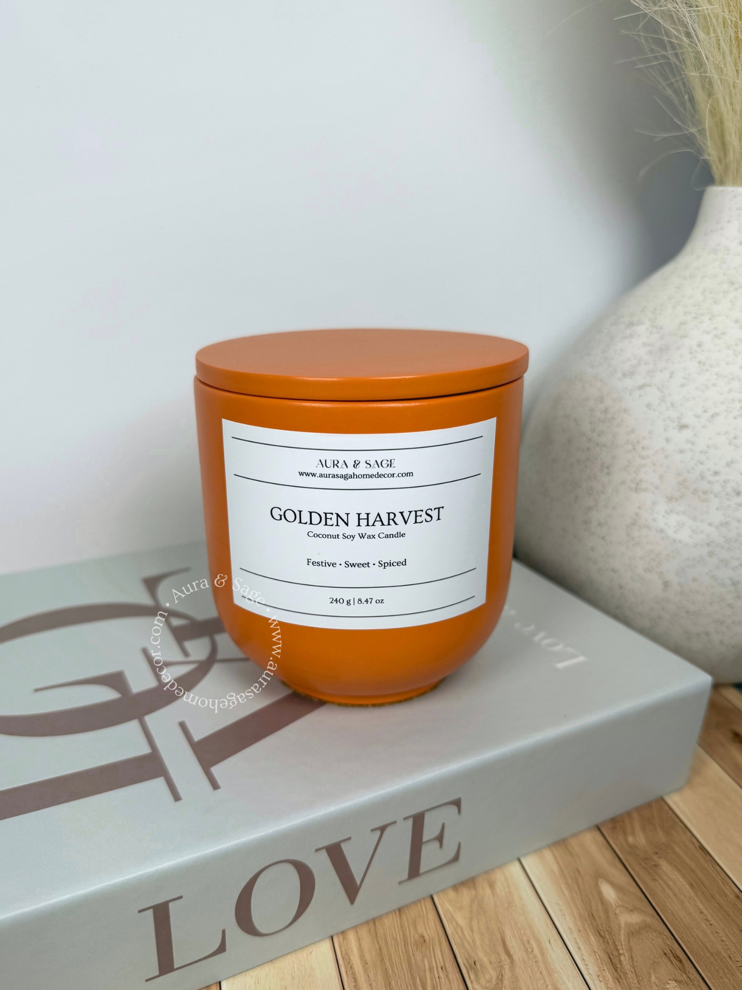 Golden Harvest Scented Candle | Autumn Reverie Collection
