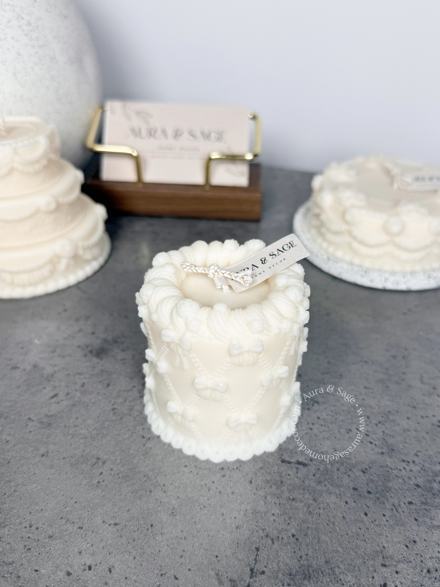 Ribbon Bows Cake Soy Candle
