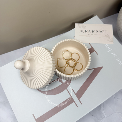 Ribbed Jewelry Jar with Pointed Lid