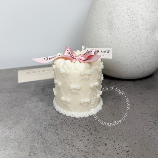 Ribbon Bows Cake Soy Candle