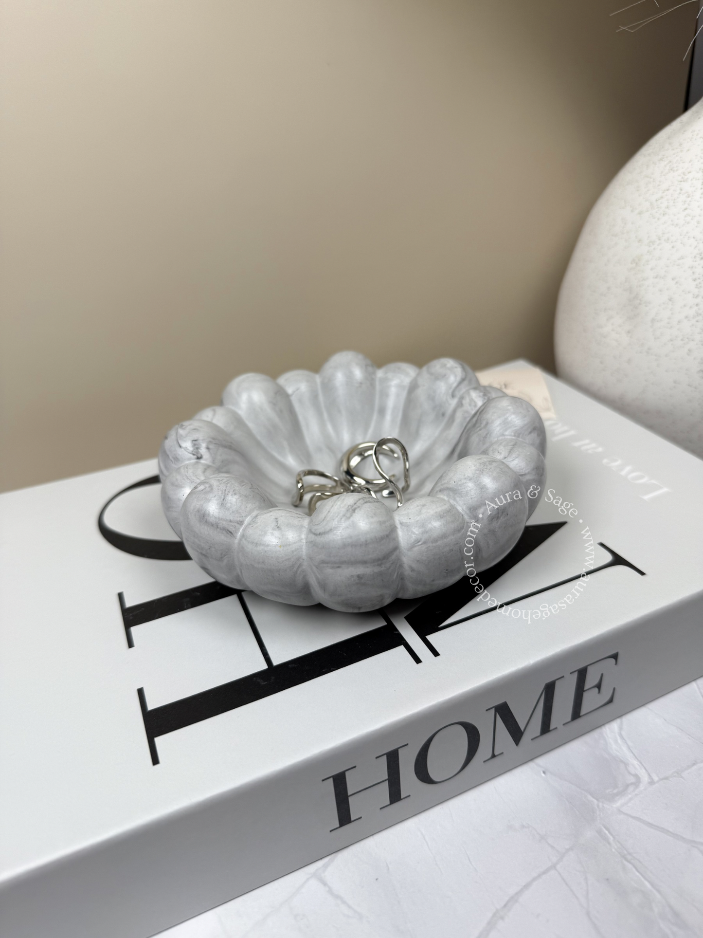 Decorative cloud shaped stone bowl.