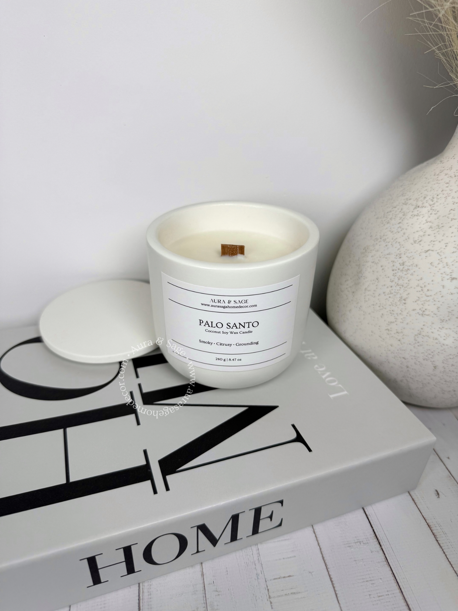 Scented candle in Jesmonite jar with lid.