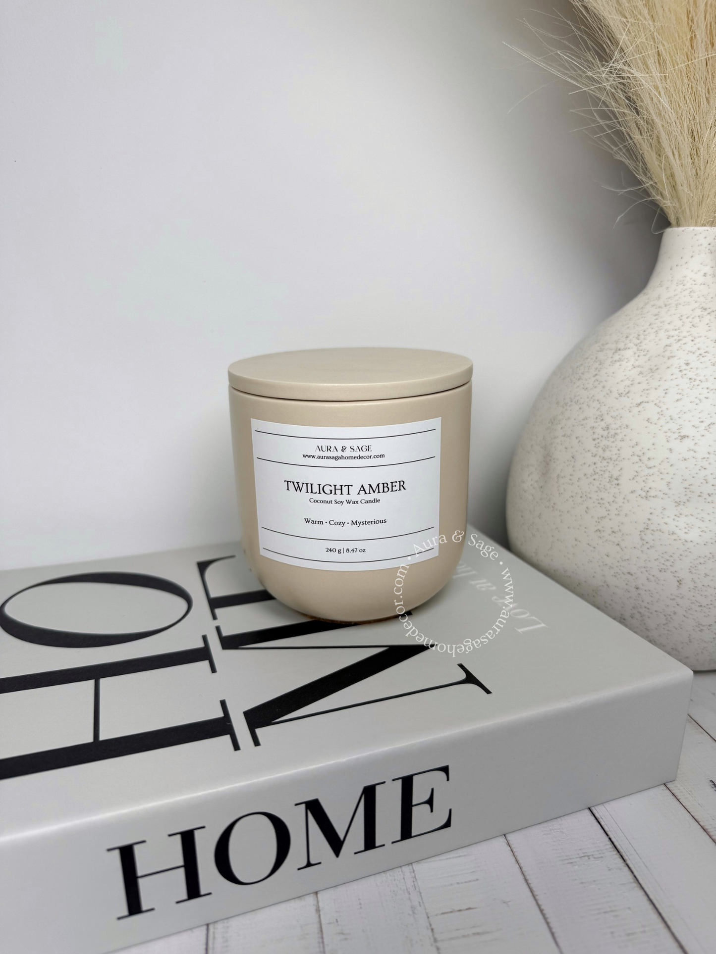 Scented candle in Jesmonite jar with lid.